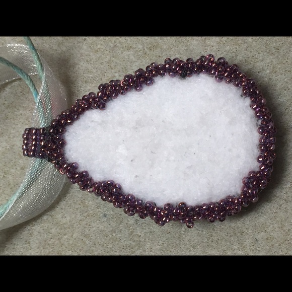 Dragonfly Cabachon Necklace - Picture 6 of 7